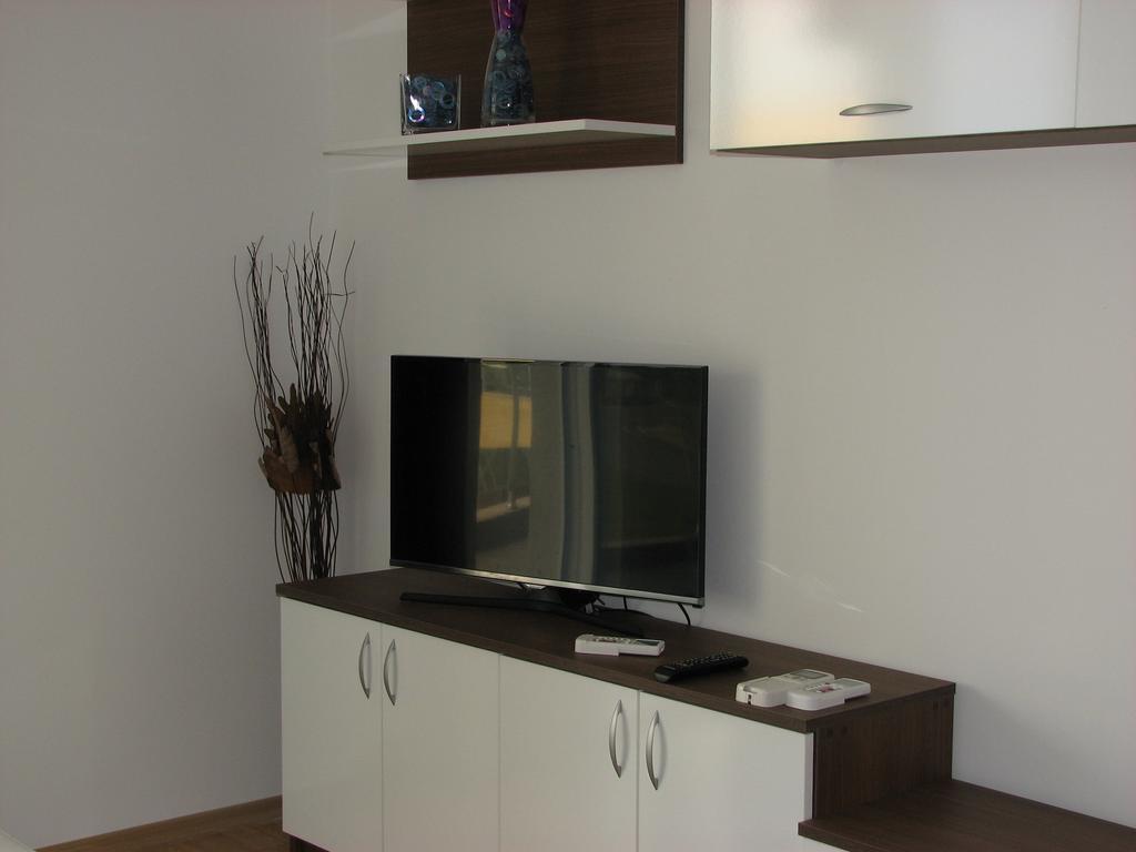 Two-Bedroom Apartment Donika Царёво Экстерьер фото