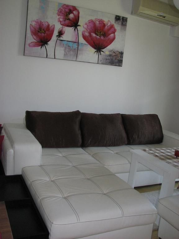 Two-Bedroom Apartment Donika Царёво Экстерьер фото